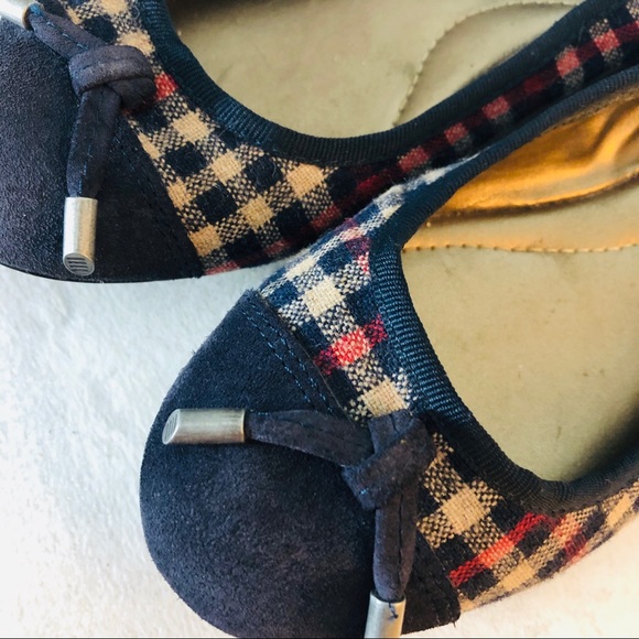 Lands End plaid flats - Picture 3 of 9